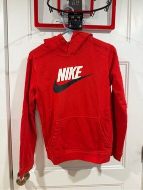 Nike Boys Swoosh Hooded Sweatshirt Red Youth XL